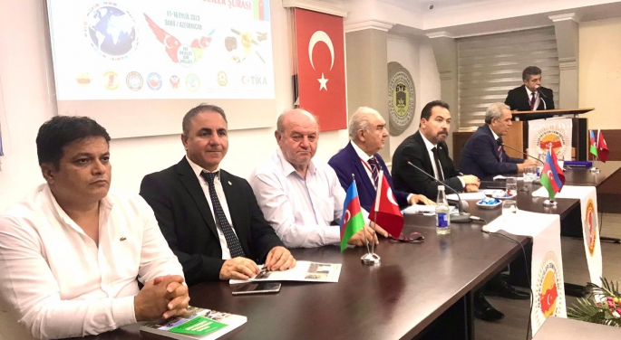 Gazeteciler Azarbaycan’da Türk Dünyası'nı buluşturdu