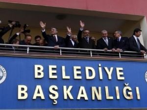 Muş'ta Cumhurbaşkanı Gül'ü gülümseten pankart